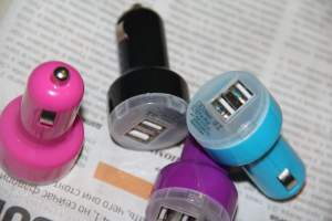 USB зарядка в автомобиль